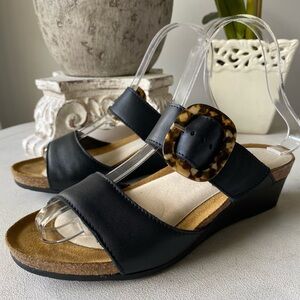 NAOT Kingdom Black Leather Tortoiseshell Buckle Wedge Sandal Slip On Shoe 36 US5